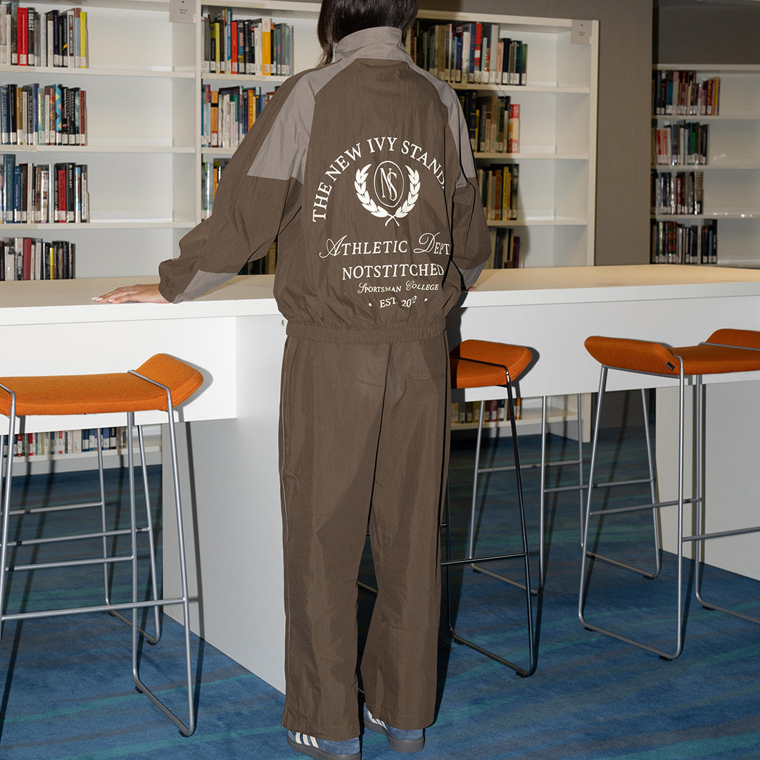 بنطلون جامعي